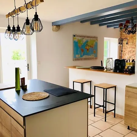 Charmante Maison Familiale Avec Jardin Et Jacuzzi Proche Ocean Ferienhaus